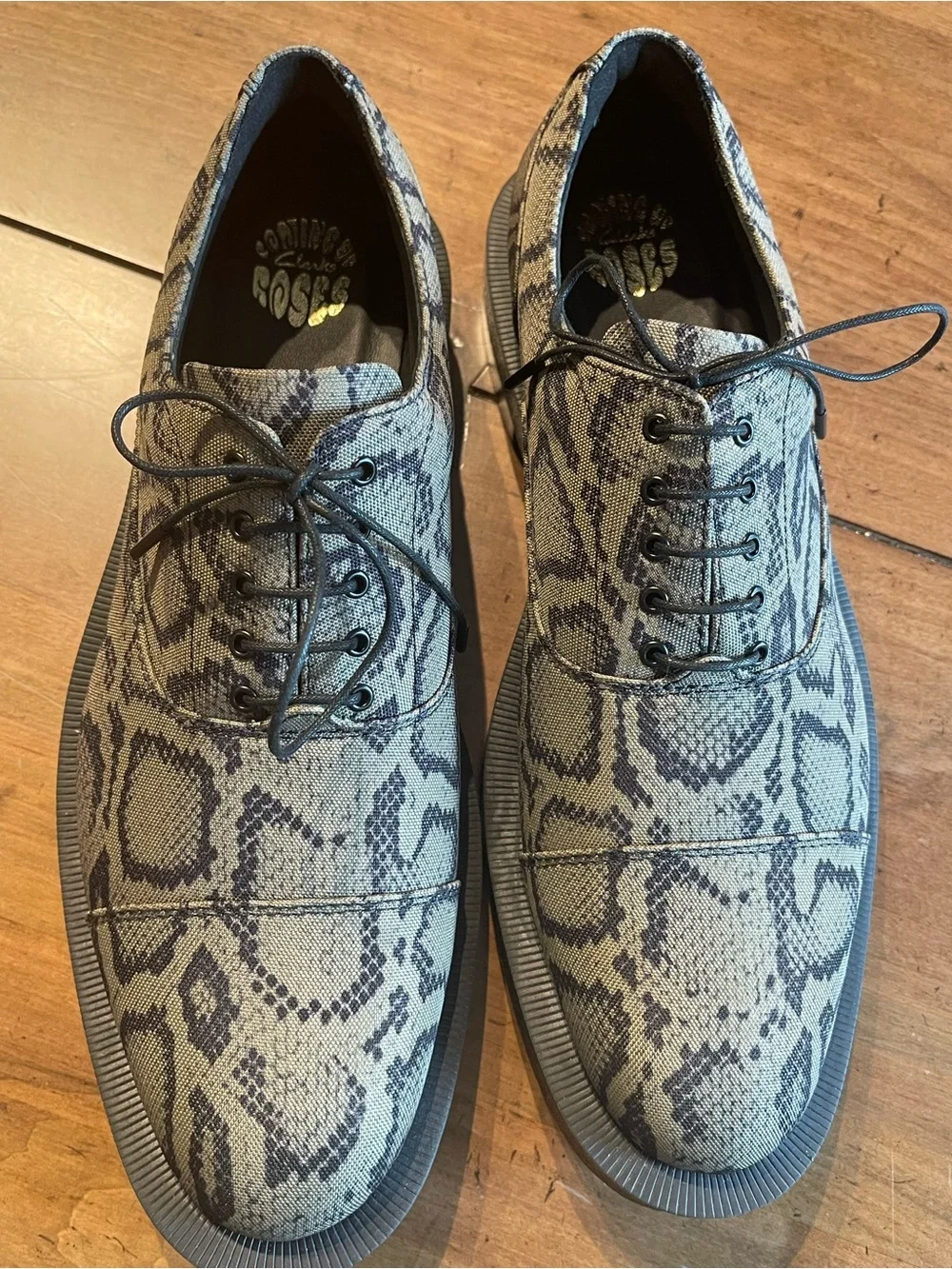 Clarks Men's Snake-Print Lace-Up Oxfords in Gray and Black